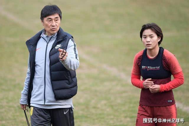 拒遭横扫！广厦101-93擒上海，胡金秋16中13狂砍30分，大比分扳至1-3保留悬念